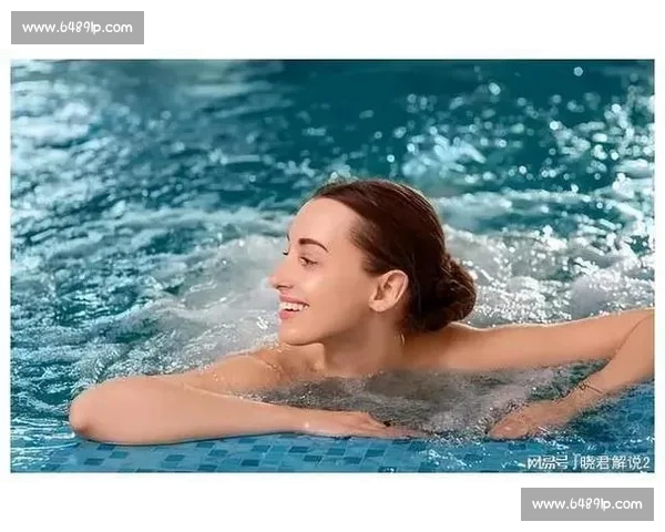 悉尼举办惊艳裸泳比赛视频曝光引发热议 悉尼举办惊艳裸泳比赛视频曝光引发热议